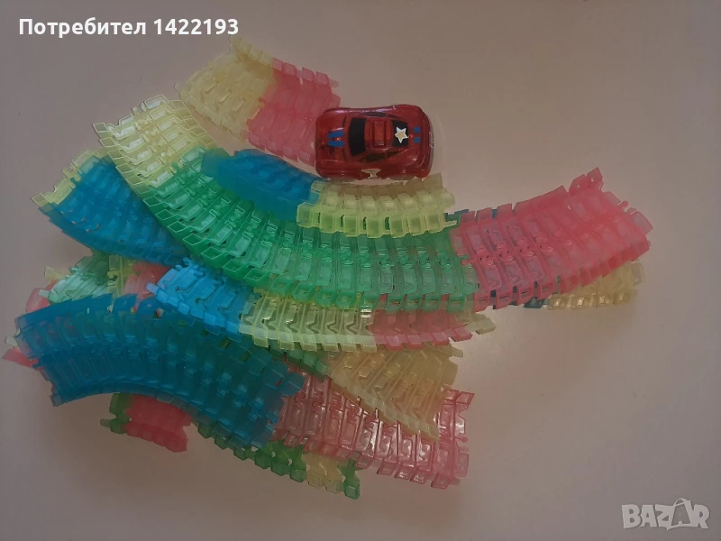 Светеща писта, снимка 1