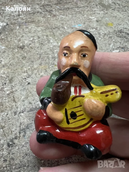 Украински казак малка керамична фигурка , снимка 1