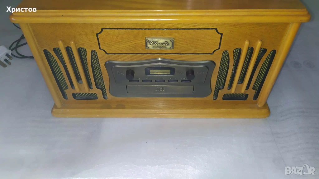 Ретро Грамофон,Касета,СД 3 в едно в отлично състояние от чужбина, снимка 1