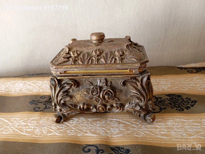 Винтидж кутия за бижута, снимка 1