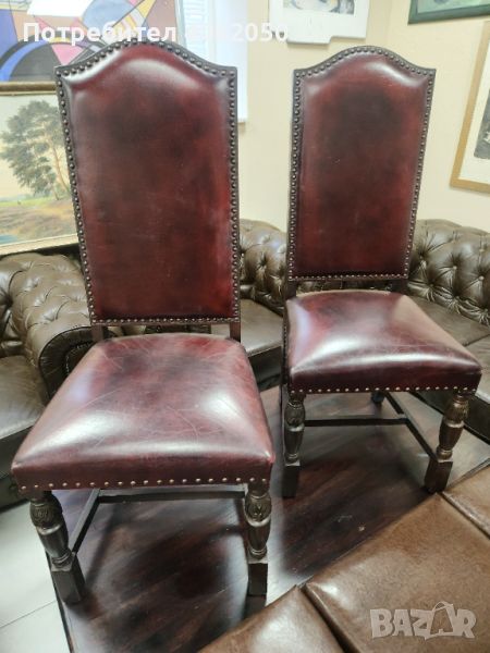 2 стола тип Честърфийлд от естествена кожа, с висок гръб и дърворезба., снимка 1