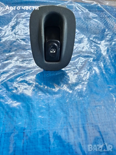 Бутон за прозорец Renault Megane Scenic 1997 7700836270, снимка 1