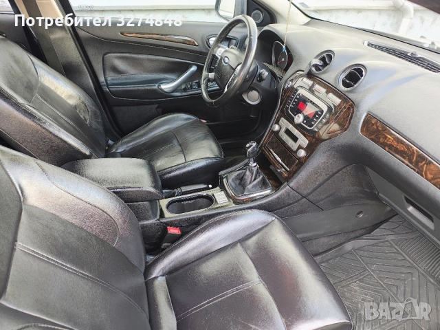 Форд Мондео 2.0 TDCI, снимка 8 - Автомобили и джипове - 51724599