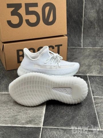 дамски маратонки Yeezy 💫💫

, снимка 4 - Маратонки - 51085726