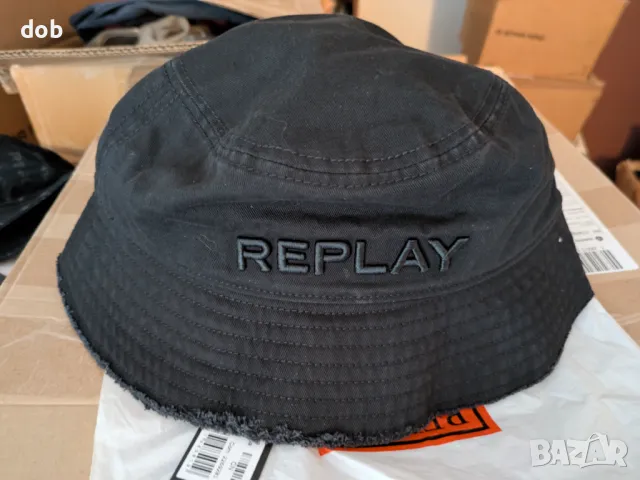 Нова шапка  REPLAY Bucket Heavy Cotton Twill Broken Part Hat, оригинал, снимка 4 - Шапки - 48999856