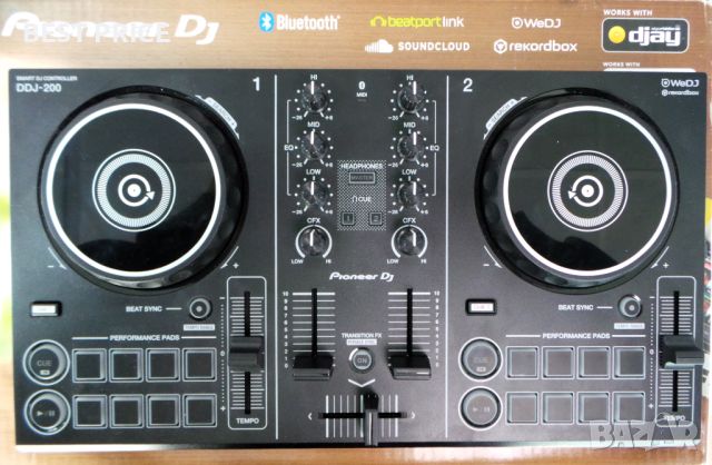 Pioneer DJ DDJ-200 DJ контолер, снимка 2 - Ресийвъри, усилватели, смесителни пултове - 46007305