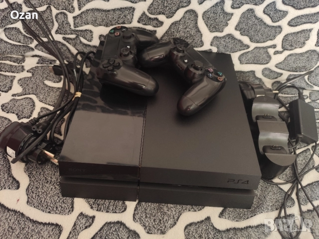 Продавам PlayStation 4 Slim - 500GB, снимка 2 - PlayStation конзоли - 52257780