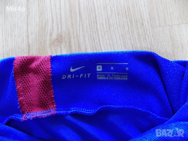 футболна блуза barcelona nike тениска екип фанела горнище суичър елек спортна мъжка оригинална M, снимка 7 - Спортни дрехи, екипи - 47178891