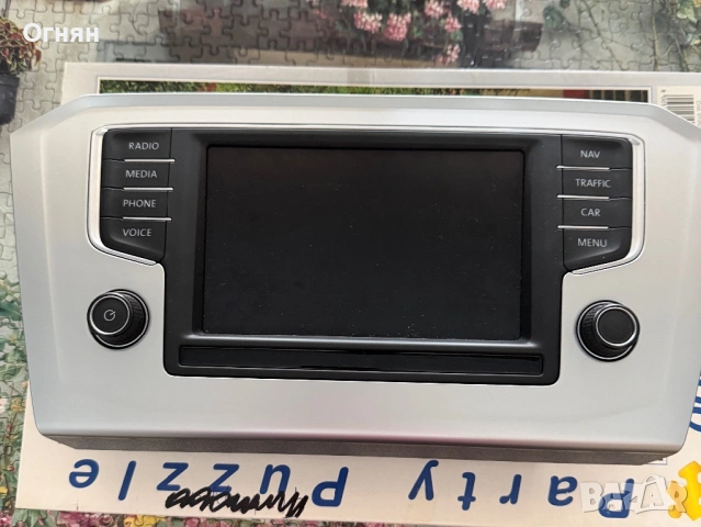 Дисплей с рамка MIB