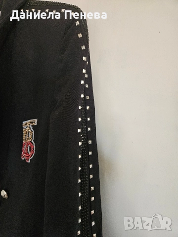 дамско сако, снимка 2 - Сака - 52934484