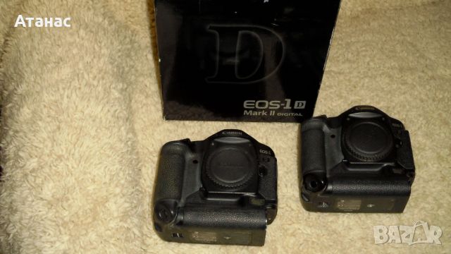 Фотоапарати DSLR Canon EOS 1D Mark II - 2бр, снимка 1 - Фотоапарати - 45525435