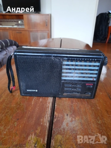 Старо радио,радиоприемник Magton MG-990