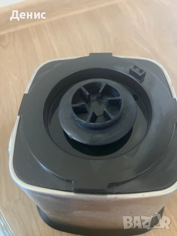 Clatronic UM3644 блендер - 1 бр. Работещ + 1 бр. за части, снимка 6 - Блендери - 51470520