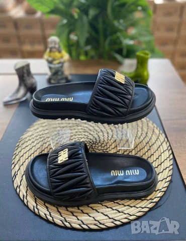 Miu Miu дамски чехли Два цвята 