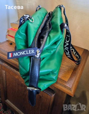 Продавам нова дамска чанта MONCLER, снимка 5 - Чанти - 51506781
