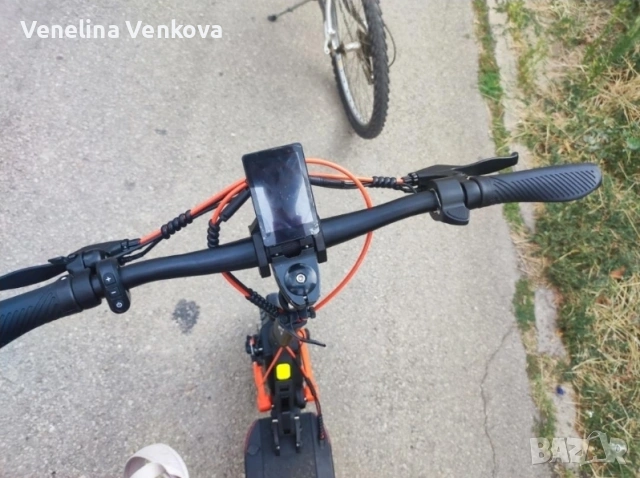 Електрическа тротинетка Joyor S5, снимка 3 - Велосипеди - 53434077