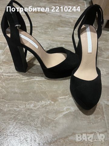 Дамски обувки на висок ток, снимка 2 - Дамски обувки на ток - 45437674