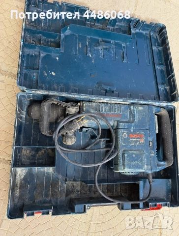 къртач за къртене на бетон, замазка, стени, бани, колони, камък Bosch GSH 11 E sds max 