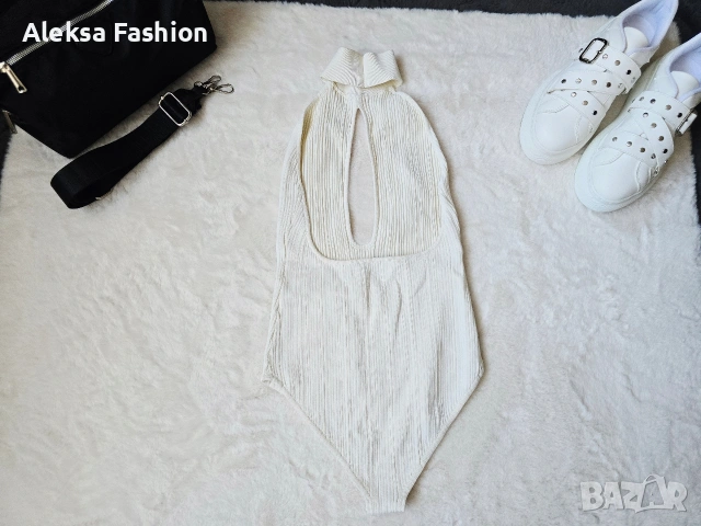 Кремаво боди с гол гръб , снимка 2 - Потници - 47560534