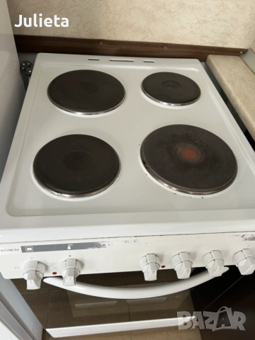 Електрическа готварска печка Crown 5400A, снимка 2 - Печки, фурни - 53929107