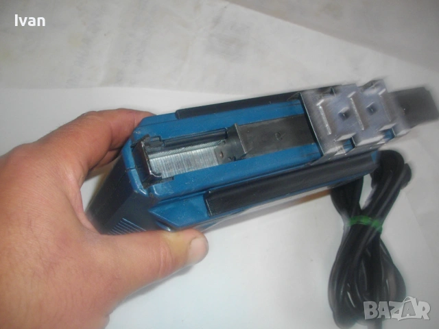 НОВ AEG Powertac 16 Професионален оригинален ел. такер с регулация за скоби до 15 мм , снимка 16 - Други инструменти - 53404832