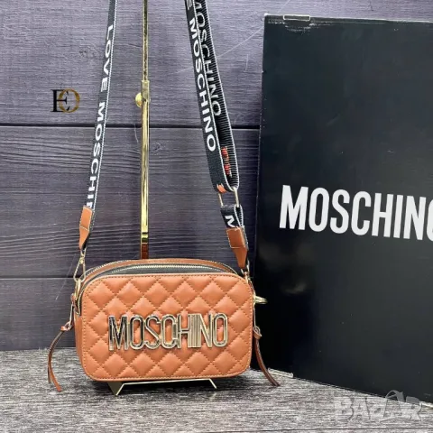 чанти  moschino , снимка 1 - Чанти - 49118688