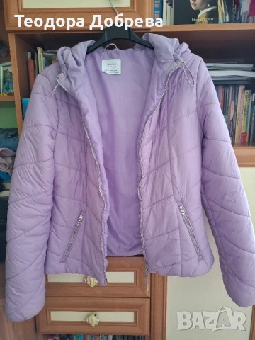 Дамско зимно яке Bershka, снимка 2 - Якета - 51689506
