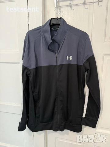 Мъжко спортно яке Under Armour Track Jacket – UA Fitted Размер XL сиво и черно, снимка 2 - Спортни дрехи, екипи - 54049482