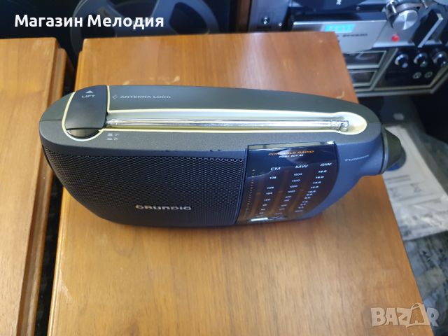 Радио Grundig Prima Boy 80 В отлично техническо и визуално състояние., снимка 6 - Радиокасетофони, транзистори - 45649588