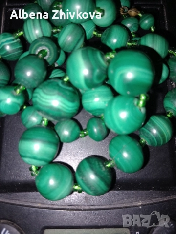 колие от малахит, снимка 2 - Колиета, медальони, синджири - 51932802