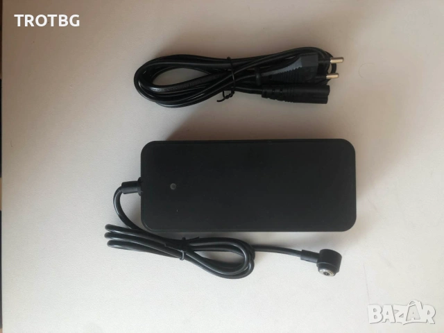 Зарядно 42V 2A за електрическа тротинетка Xiaomi 4 Pro, снимка 2 - Друга електроника - 54208380