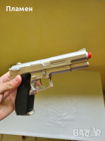 Детски пистолети Nerf + пистолет с капси, снимка 5 - Други - 45536404