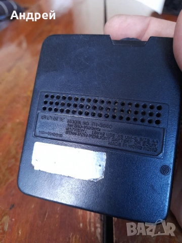 Старо радио,радиоприемник Sony TR-3550, снимка 4 - Антикварни и старинни предмети - 54257248