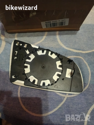 Стъкло дясно за огледало с подгрев за AUDI A3 A4 A5 A6 A9 Q3 НОВО, снимка 4 - Части - 51980980