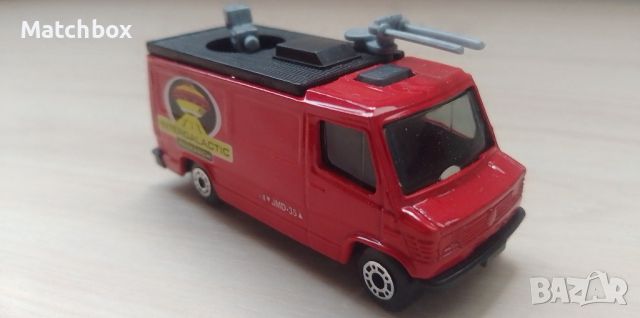 Matchbox China 1/64 , снимка 2 - Колекции - 45557664