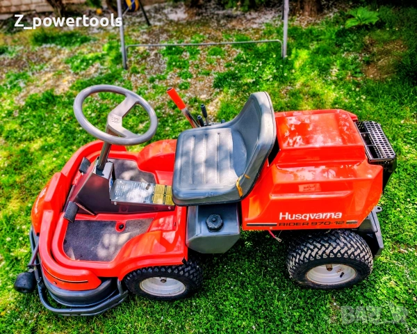 Тракторна косачка Husqvarna Rider 970-12 | 12 HP Briggs & Stratton, снимка 7 - Градинска техника - 54292797