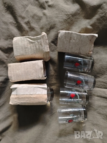 Продавам стъклени чаши с калинка., снимка 5 - Сервизи - 51531277