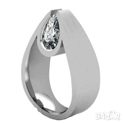 Пръстен с бял сапфир