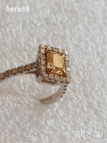 Дизайнерски дамски златен пръстен 14к с 1 карат натурален жълт Брилянт,форма принцес и бели брилянти, снимка 4 - Пръстени - 51317440