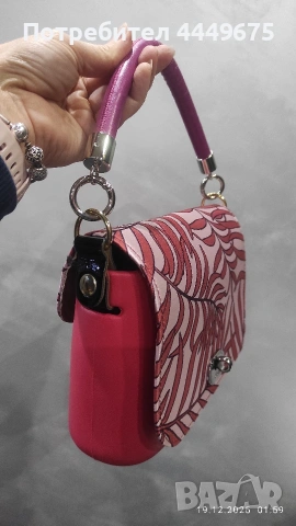 Дамска чанта „Obag”-нова, снимка 7 - Чанти - 53621864