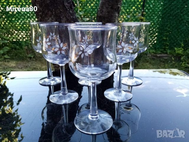 Ретро кристални чаши за вино - 6 бр., снимка 1 - Сервизи - 45936025