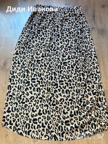 Дамска пола, снимка 3 - Поли - 51182619