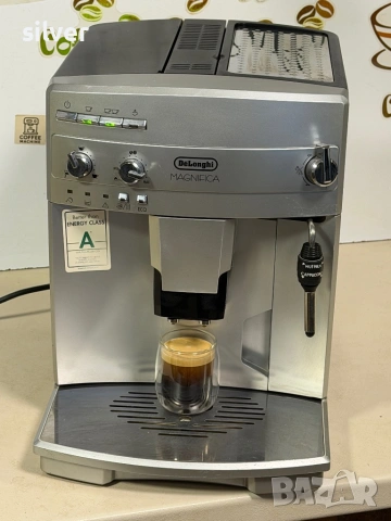 Кафемашина кафе автомат delonghi magnifica с гаранция, снимка 2 - Кафемашини - 53752880