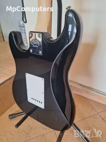 Продавам електрическа китара J&D ST BK, снимка 7 - Китари - 49901528