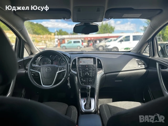 Opel Astra J, снимка 10 - Автомобили и джипове - 47540012