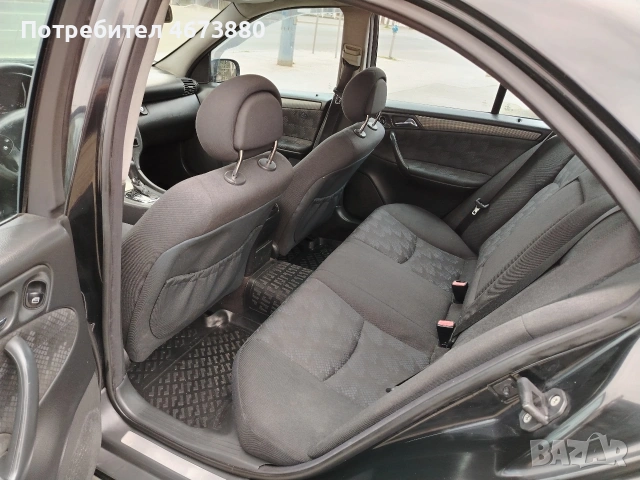 mercedes C200 2.2 CDI 116 кс, снимка 11 - Автомобили и джипове - 53847987