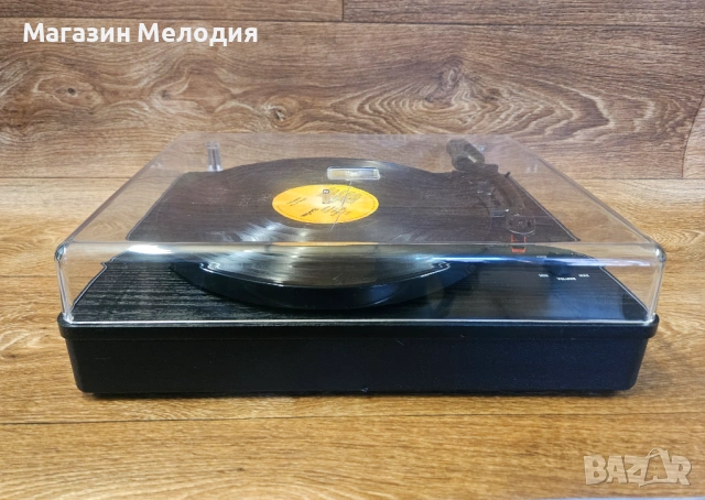 Грамофон Audizio RP330 с Bluetooth – Модерен дизайн и вграден усилвател, снимка 2 - Грамофони - 53778411