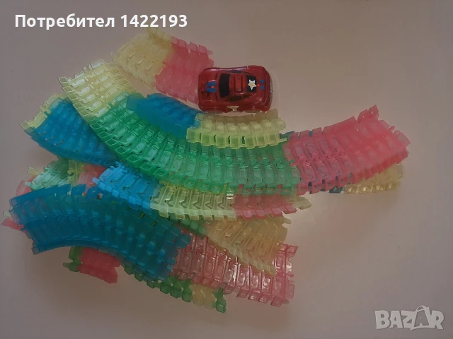 Светеща писта