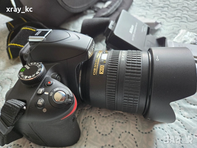 Nikon D3200 + 18-70 DX / само 1858 кадъра / 2 батерии / чанта – като нов, снимка 5 - Фотоапарати - 53753666