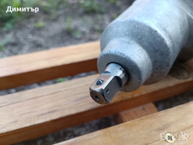 DeWALT DW292 гайковерт 1/2" 710 W, снимка 3 - Други инструменти - 45596187